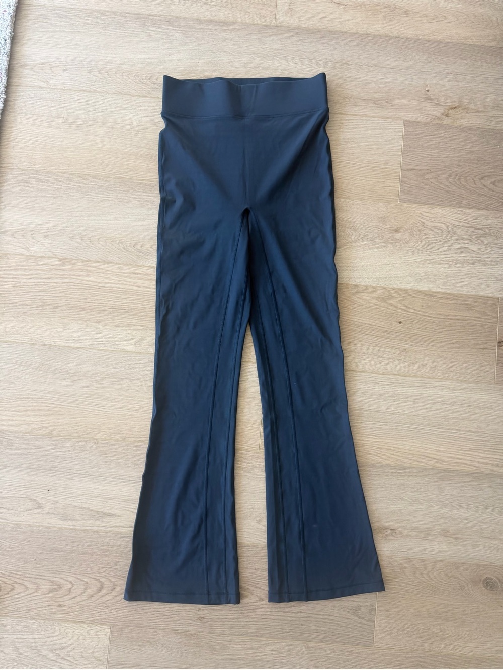 Bandier Flare Legging Navy